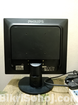 Philips 17” Monitor – Crystal Clear Display at Best Price!